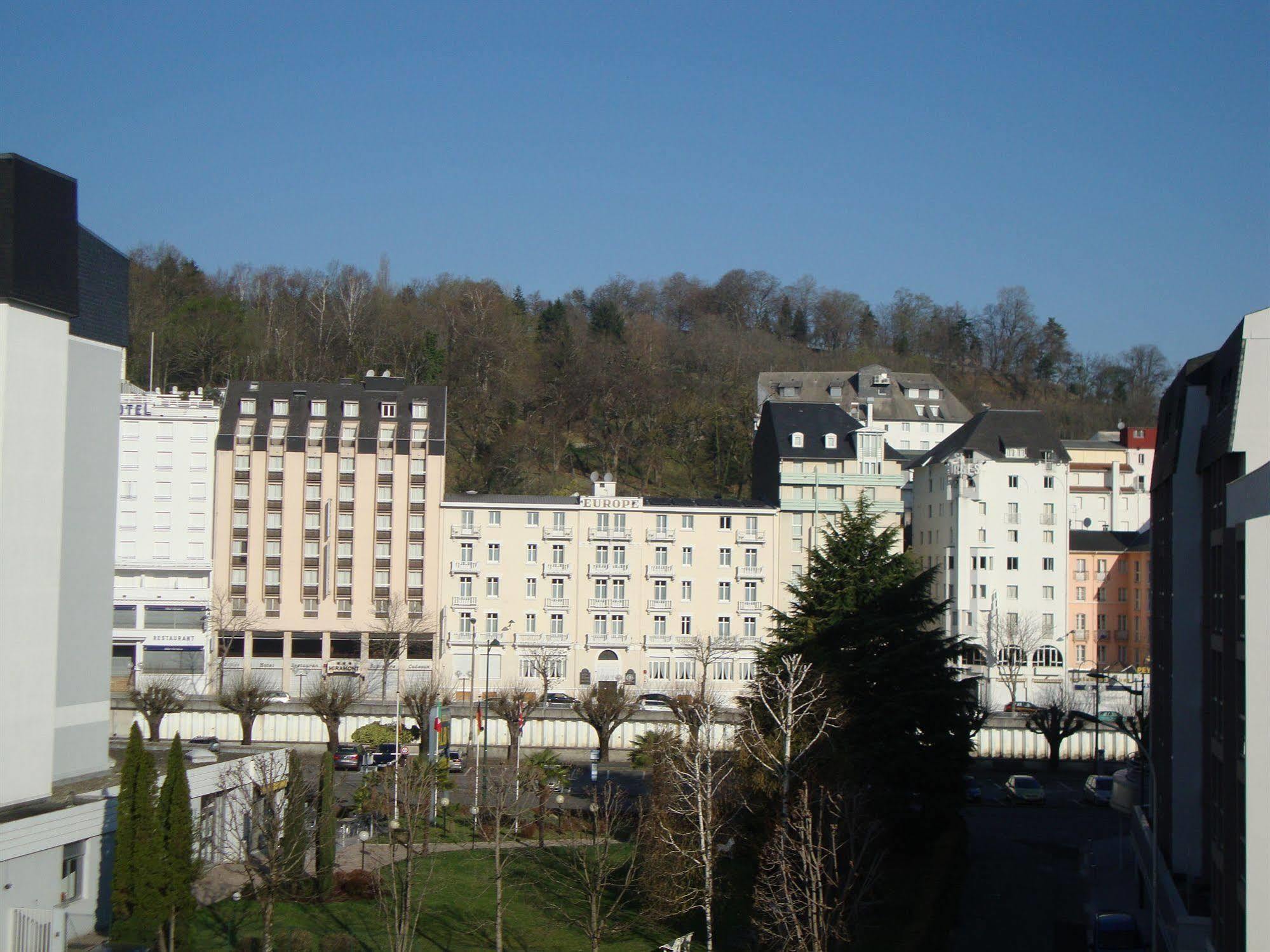 Hotel Au Petit Languedoc Lourdes Ngoại thất bức ảnh