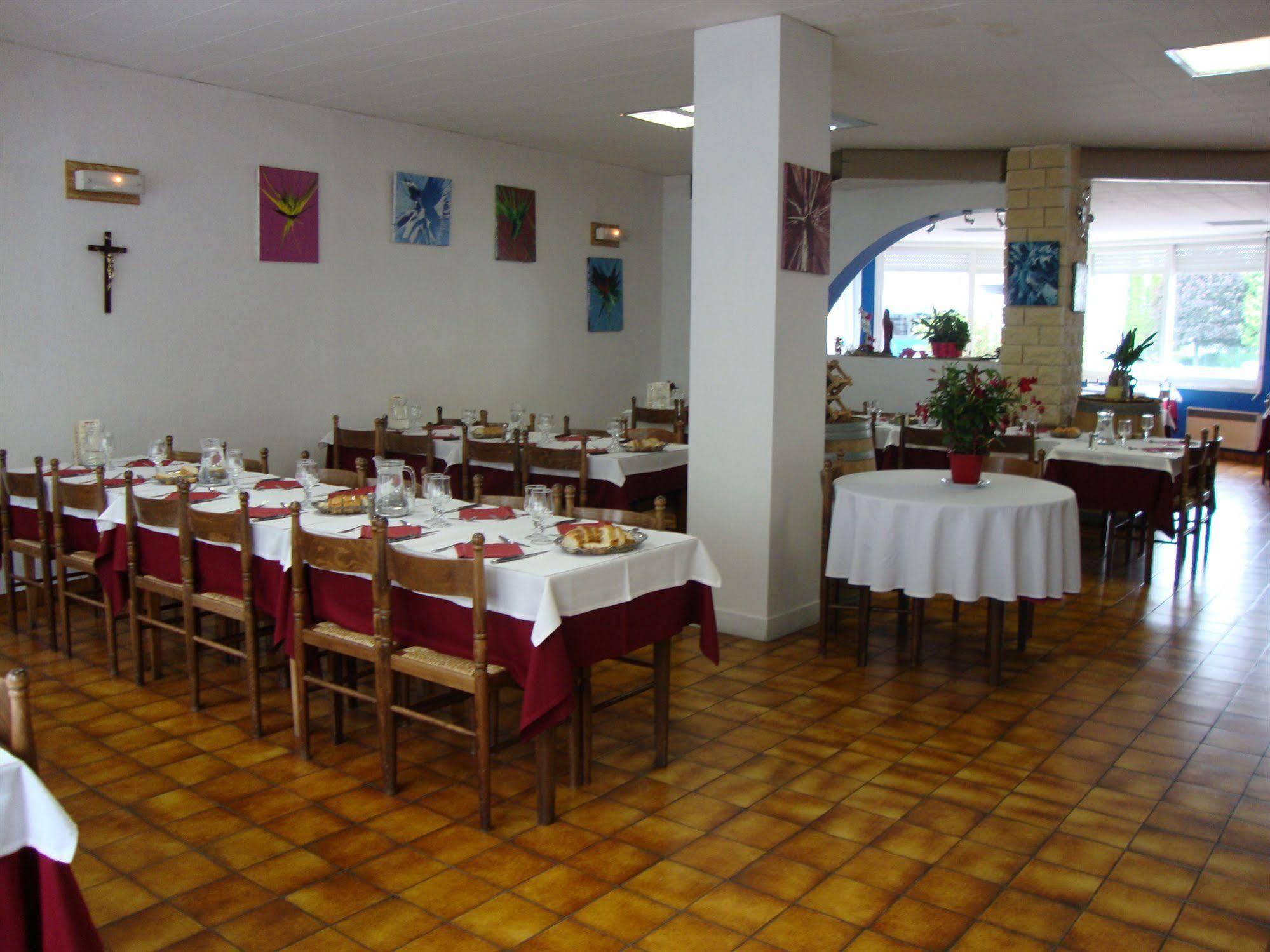 Hotel Au Petit Languedoc Lourdes Ngoại thất bức ảnh